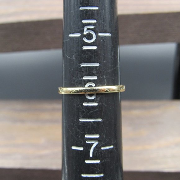 Size 6 Sterling Cubic Zirconia Gem Crown Ring - Picture 4 of 6